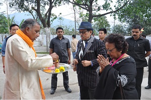 The Governor of Arunachal Pradesh Shri JP Rajkhowa and  the First Lady of the State, Smt Rita Rajkhowa  visited Dangoria Mandir near Ranaghat, 5 km from Pasighat on 2nd March 2016.